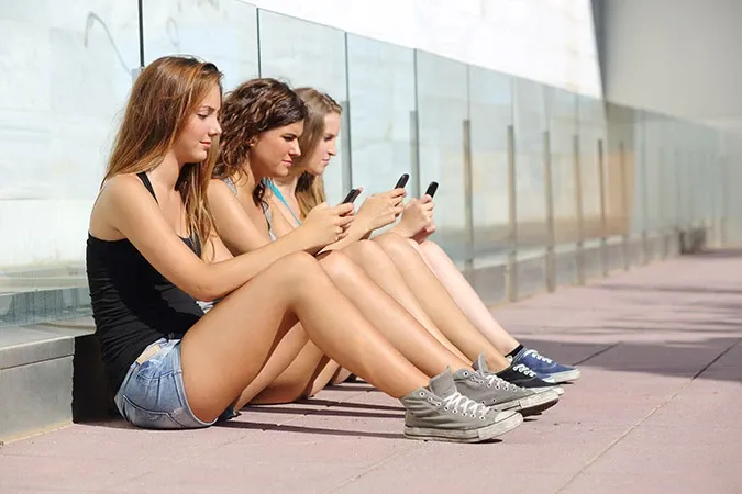 Young Britons Spend a Third of Their Leisure Time on a Device