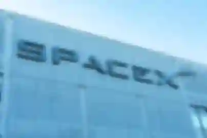 SpaceX Bought Low-Band Spectrum from Grain Management