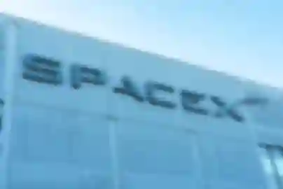 SpaceX Bought Low-Band Spectrum from Grain Management