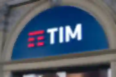 Poste Italiane Secures Majority Stake in TIM