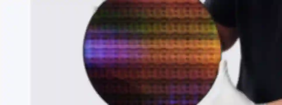 IBM and Siemens Collaborate to Advance Nanostack Architecture