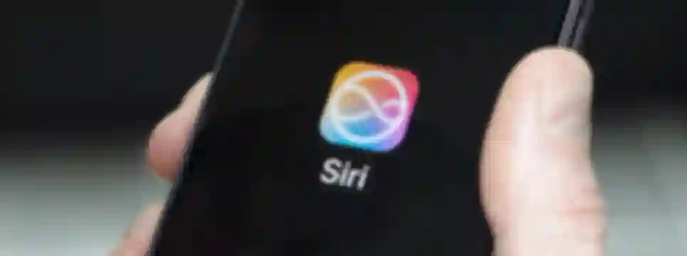 Apple Seeking to Pay for Long-Term Siri AI News Access