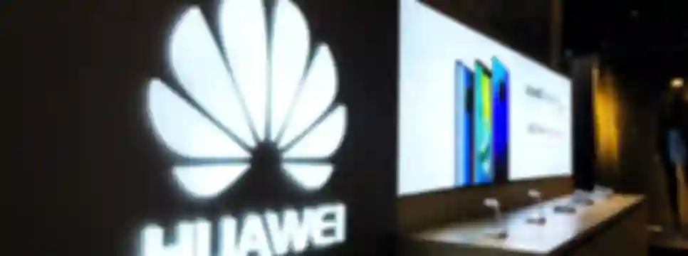 Huawei Profit Drops 36 Percent in H1