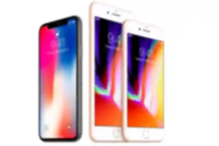 AT&T Opens iPhone Price War With Buy-One-Get-One-Free Offer