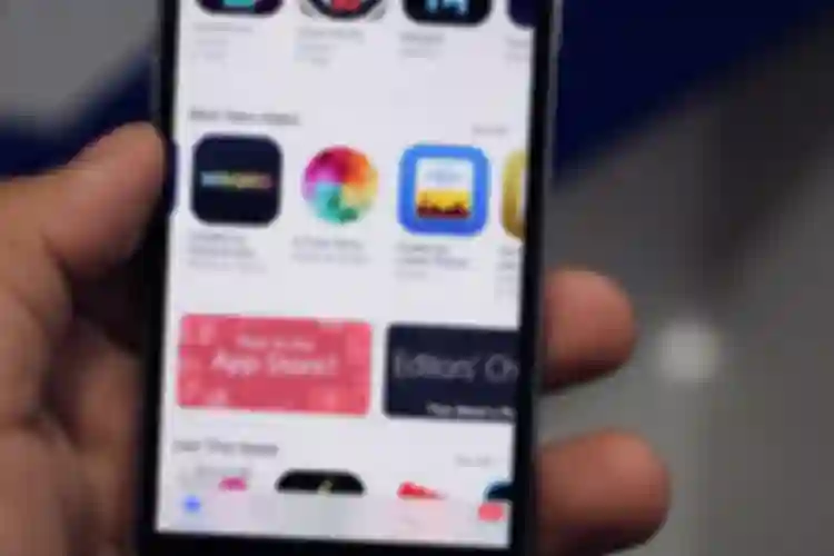 Apple and US Developers Agree to App Store Updates