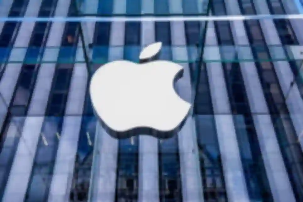 Apple Revenue Falls with Decline in iPhone Sales
