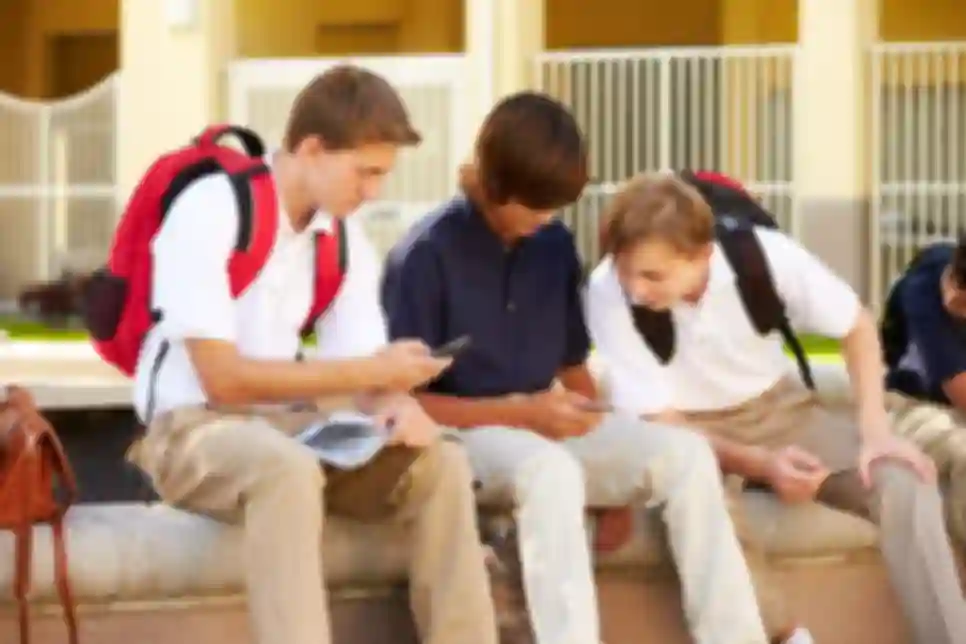 UK Teens See Wellbeing Benefits from Social Media Restrictions