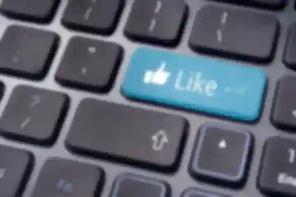 Facebook Risks EU-Wide Privacy Fights After Setback at Top Court