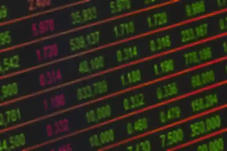 Computers Manage More Stock Than Humans Do