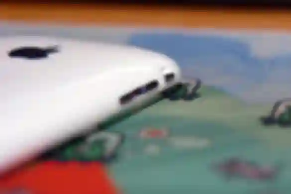 Apple Supplier Learns Downside of Having a Very Big Client