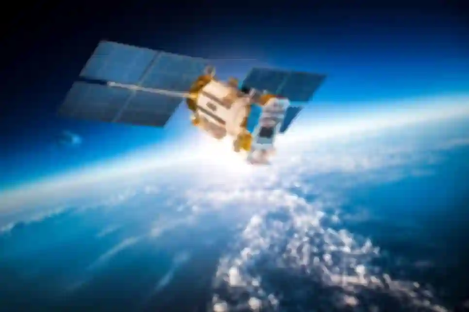French and Polish Companies Combine on Satellite Defence Project