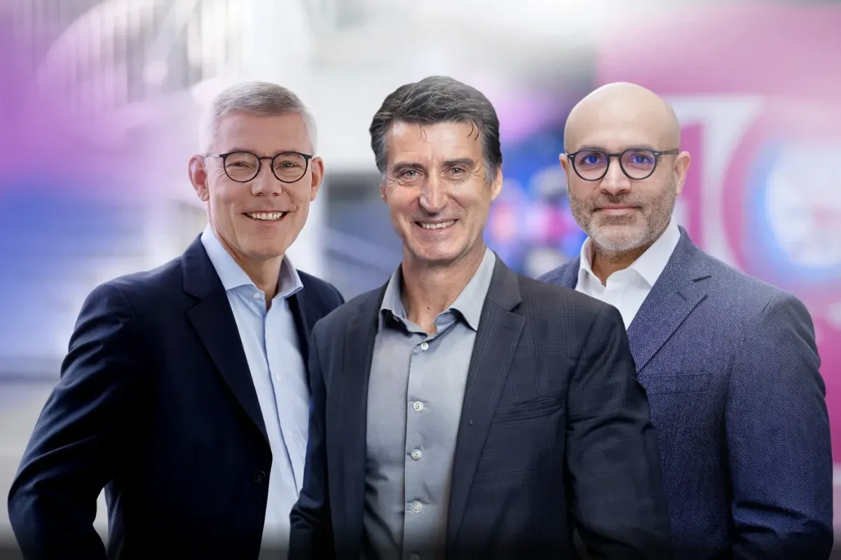 DT Reorganizes Management Functions