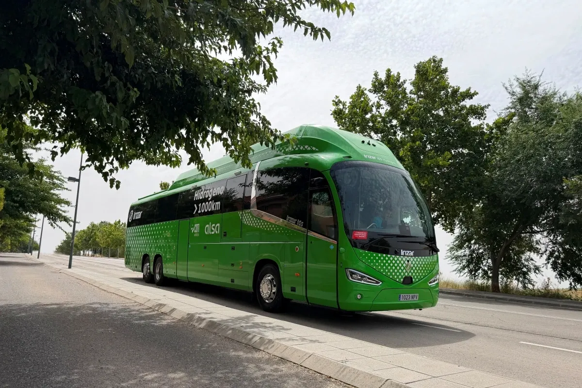 New Bosch Fuel-Cell System Begins Test Operations in Madrid