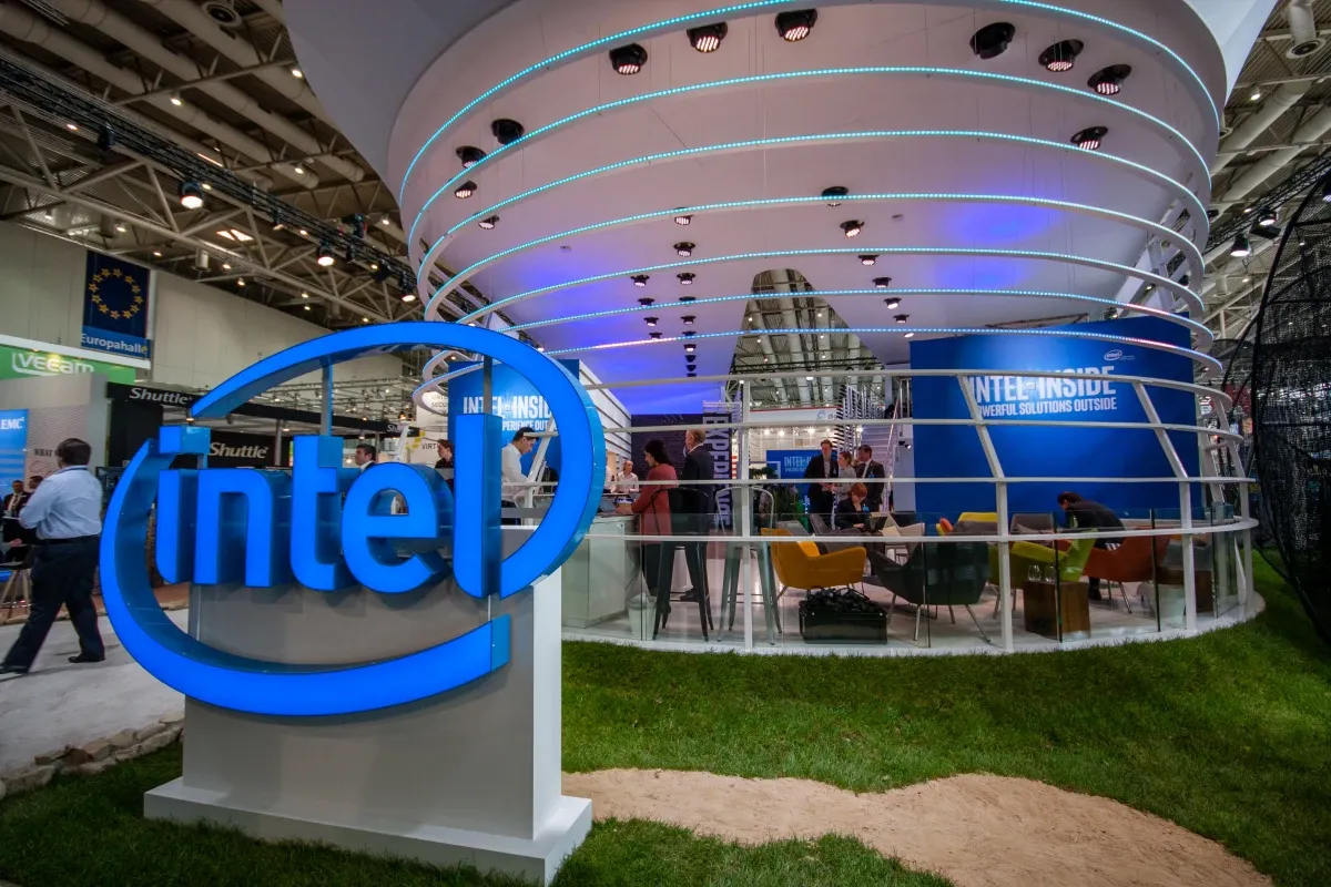 Intel to Repurchase Irish Plant Stake for $14 Billion