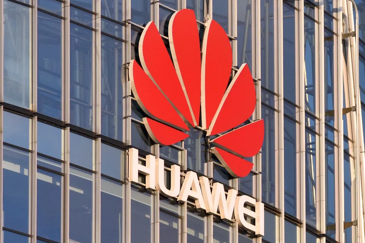 Huawei Urges China to Keep Pace in AI Growth