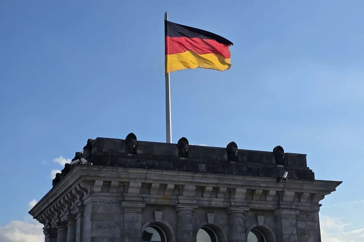 EC Approves €660 Million German State Aid for Chip Investment