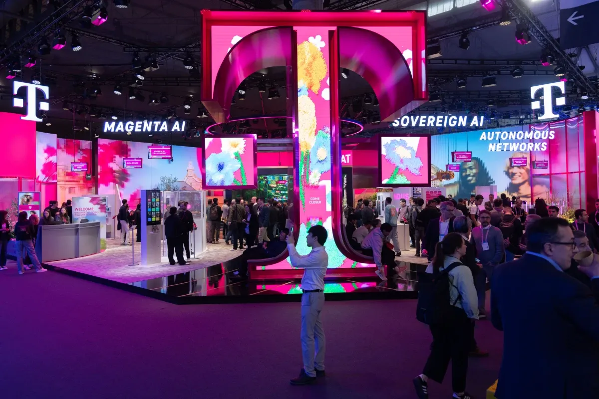 DT Plans Merging with T-Mobile US