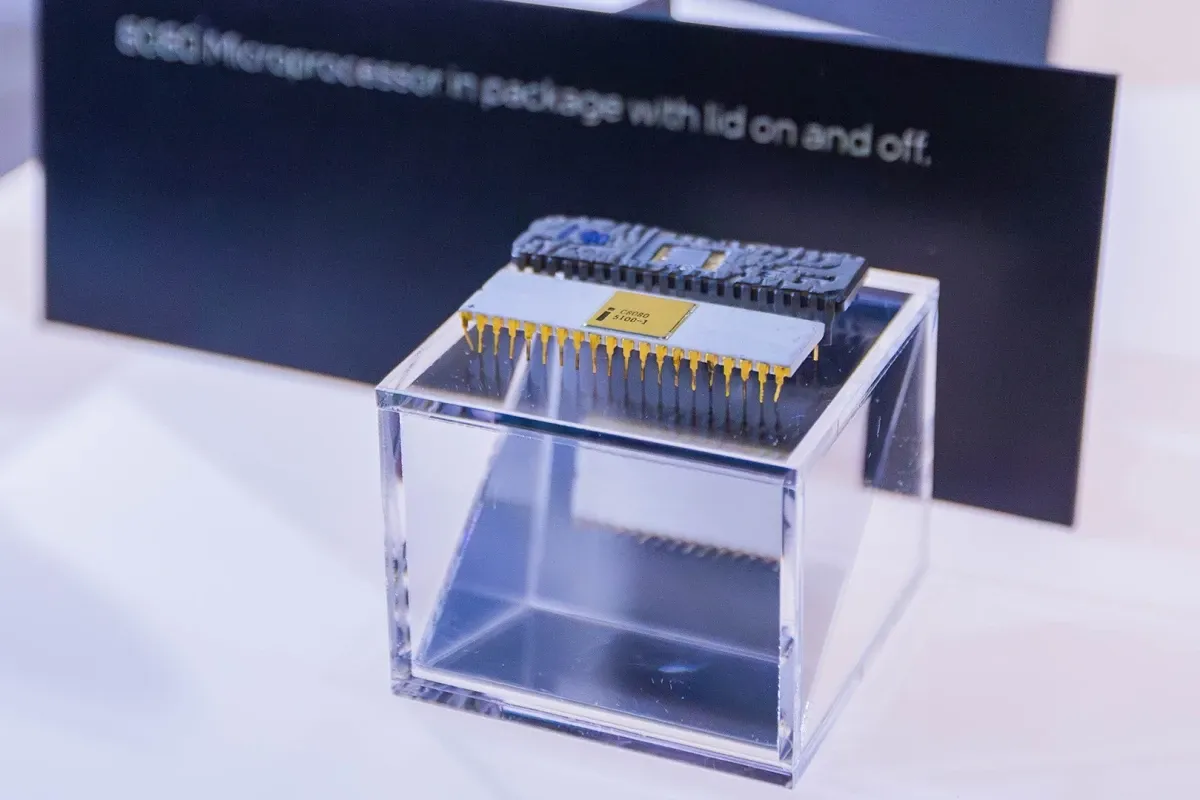 50 Years of Intel 8080, the Chip that Changed Computing World