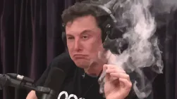 Musk to Sue Apple over AI App Store Rankings