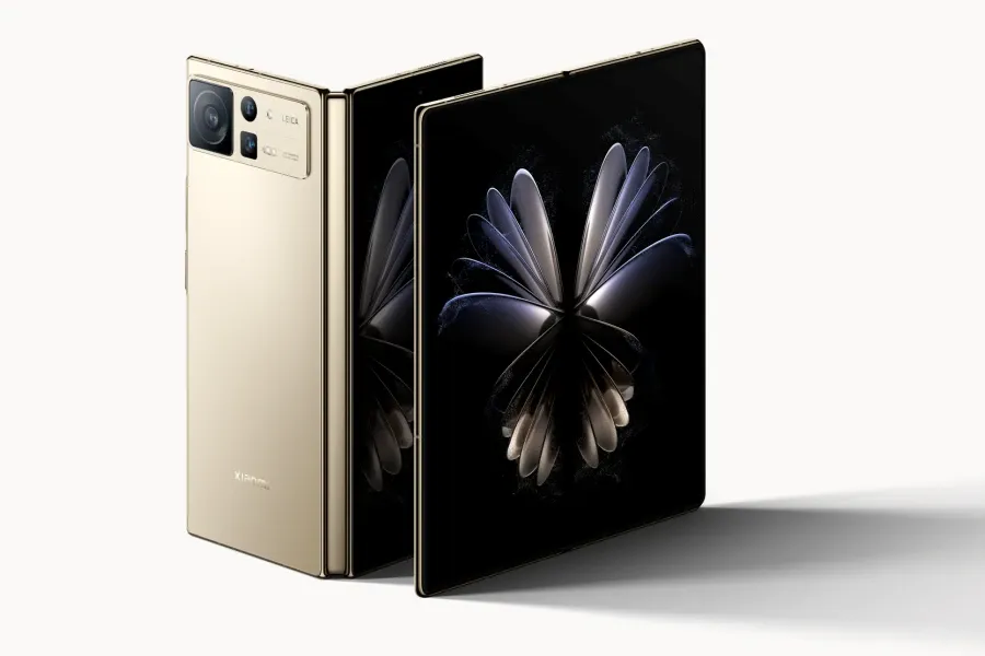 Xiaomi Unveils Foldable Smartphone