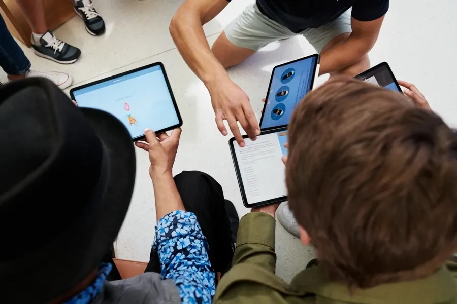 Apple Expands Everyone Can Code Curriculum