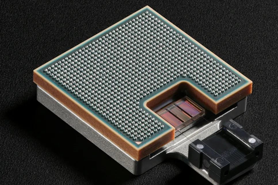 IBM to Speed Up GenAI with Optics Solution