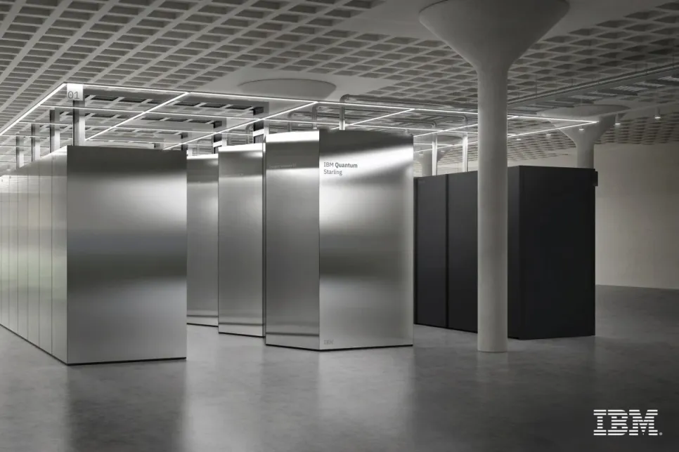 IBM to Build First Large-Scale, Fault-Tolerant Quantum Computer