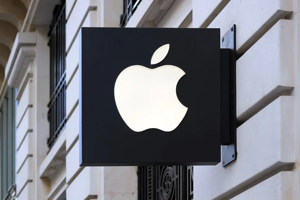 Apple Hits $3 Trillion Market Value