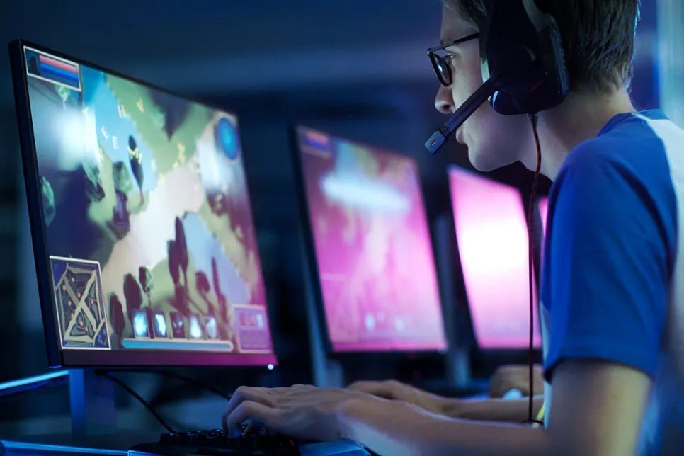 Intense Competition Among Gaming Cloud Platforms