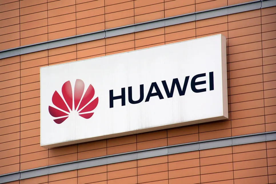 Huawei Expects More Challenges in 2022