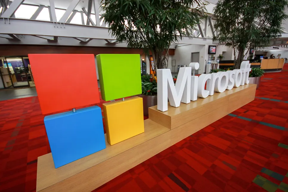 Cloud Drives Microsoft's First Quarter Results