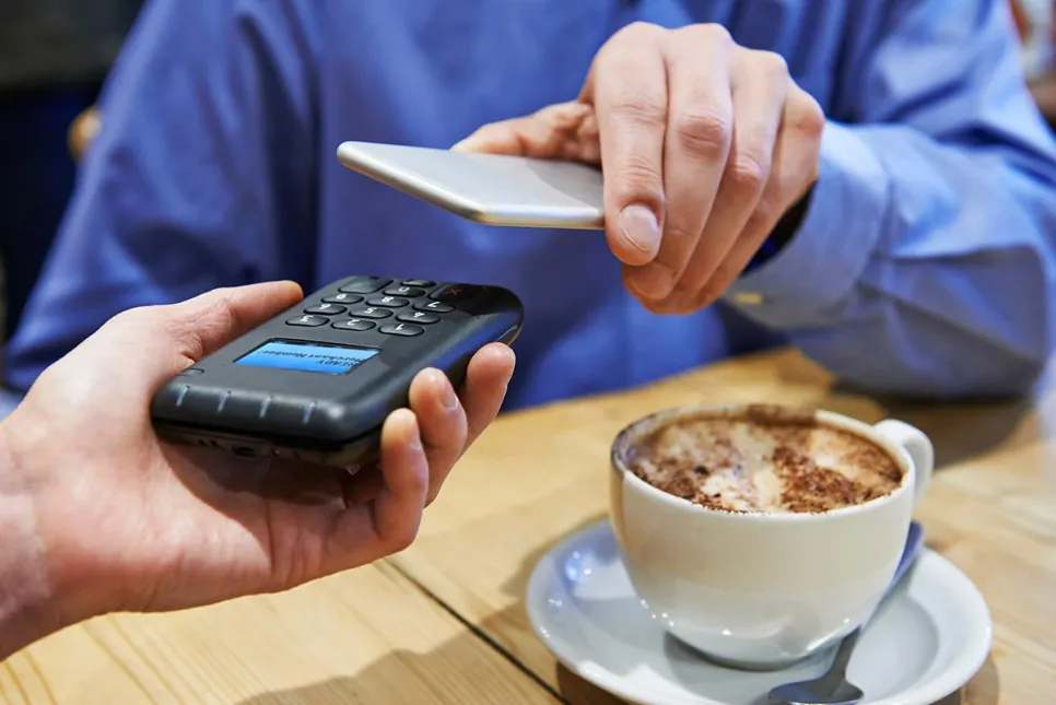 Apple Pay Overtakes Starbucks as Top Mobile Payment App in the US