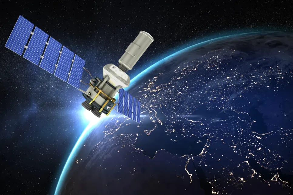 Orange and Eutelsat Sign New LEO Contract