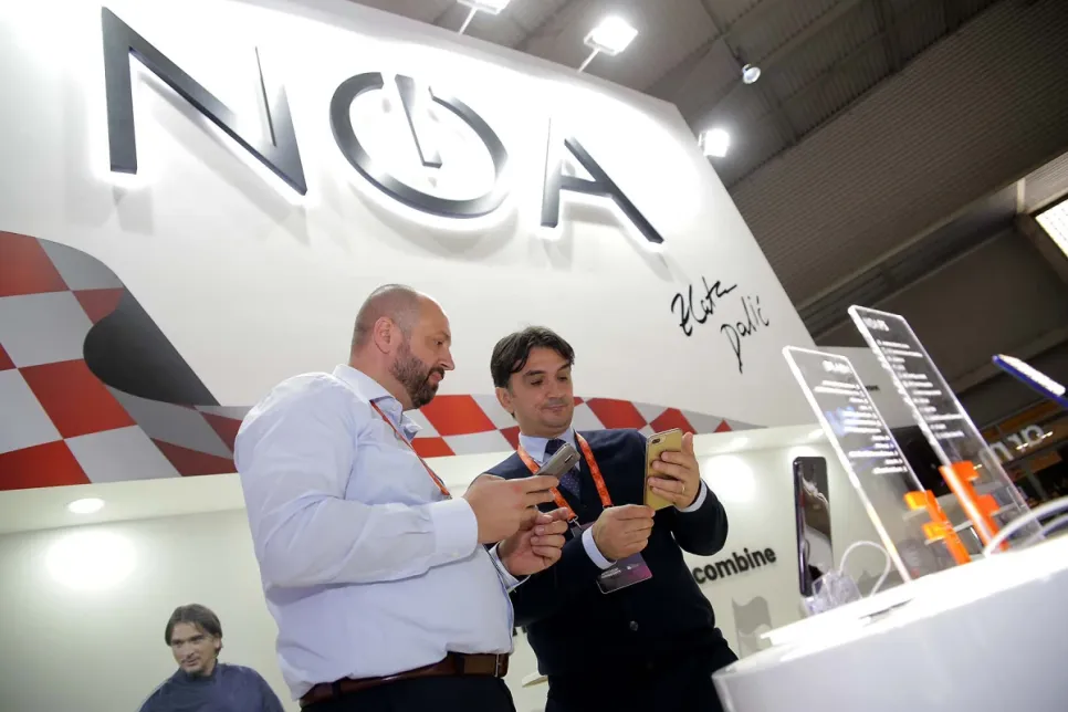 MWC 2019: New NOA Smartphones Showcased in Barcelona