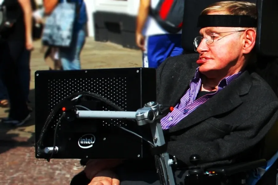 Physicist Stephen Hawking Dies at 76